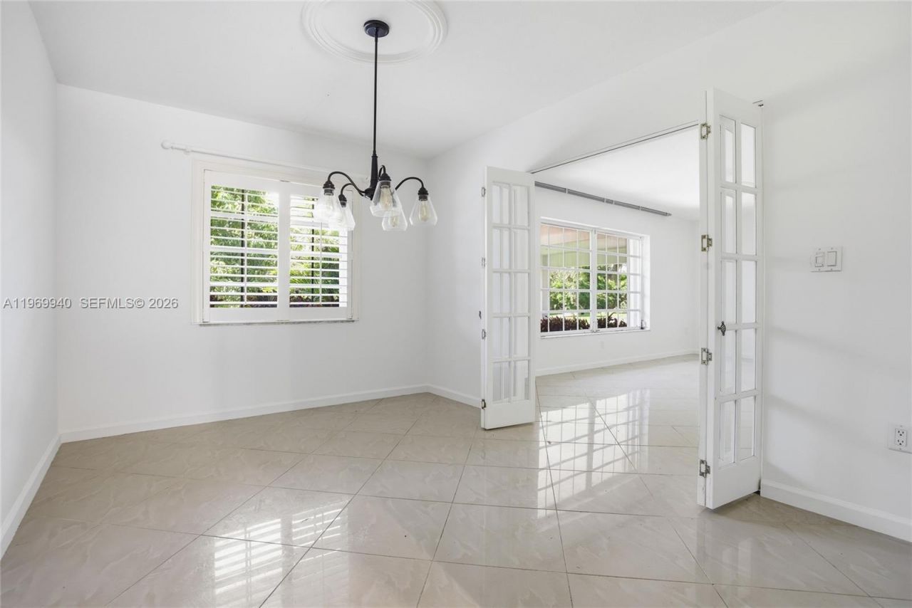 14721 SW 67th Ave, Coral Gables, FL 33158 Photo