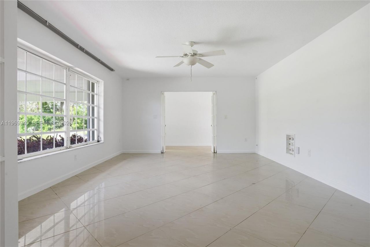 14721 SW 67th Ave, Coral Gables, FL 33158 Photo