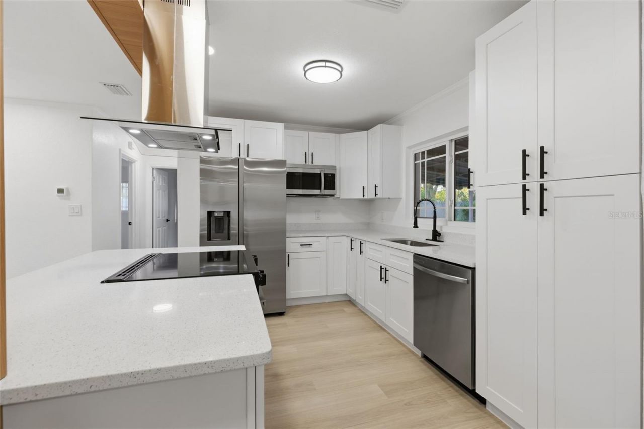 4430 1st Way Ne, Saint Petersburg, FL 33703 Photo