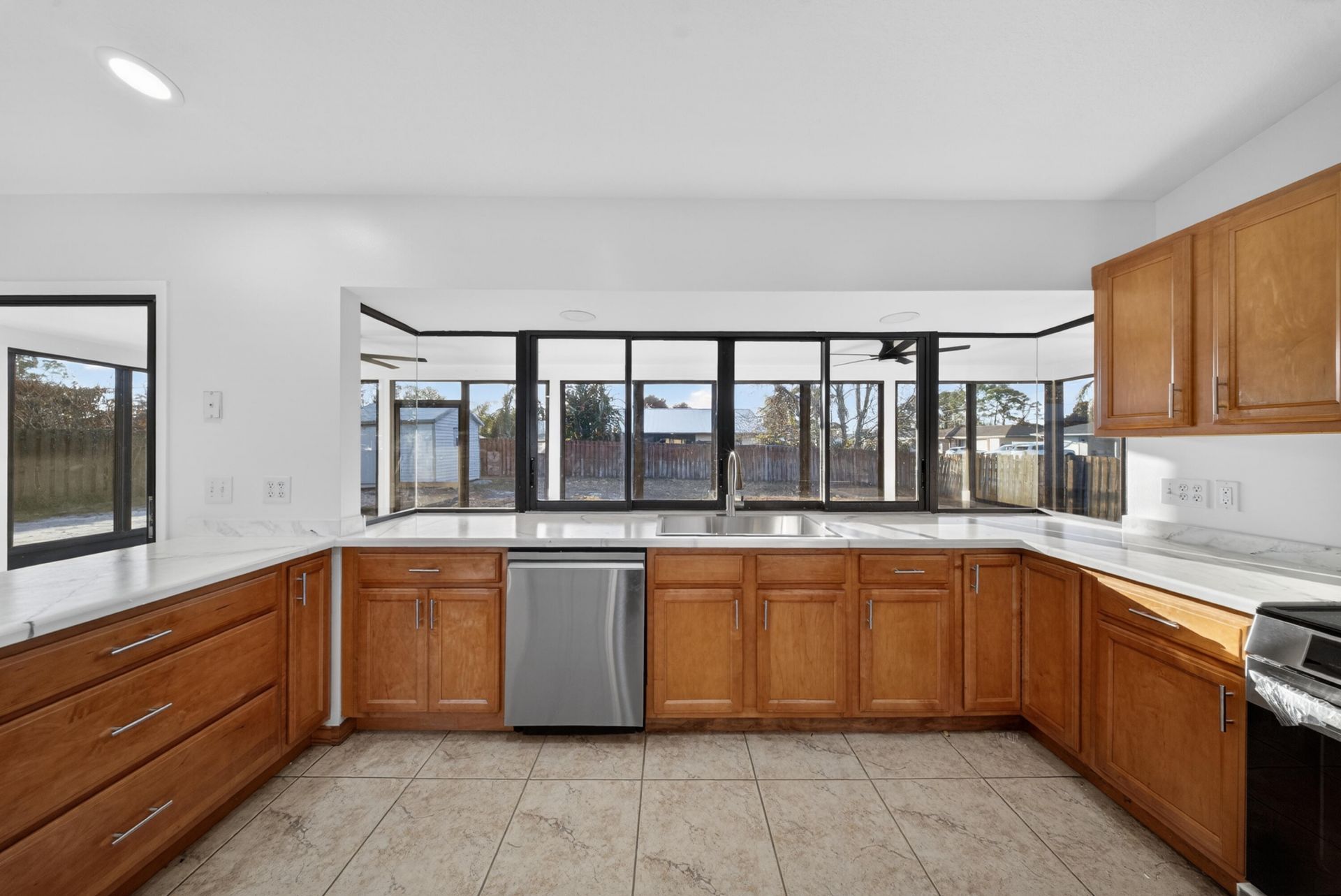 2202 SE Glover Street, Port Saint Lucie, FL 34984 Photo