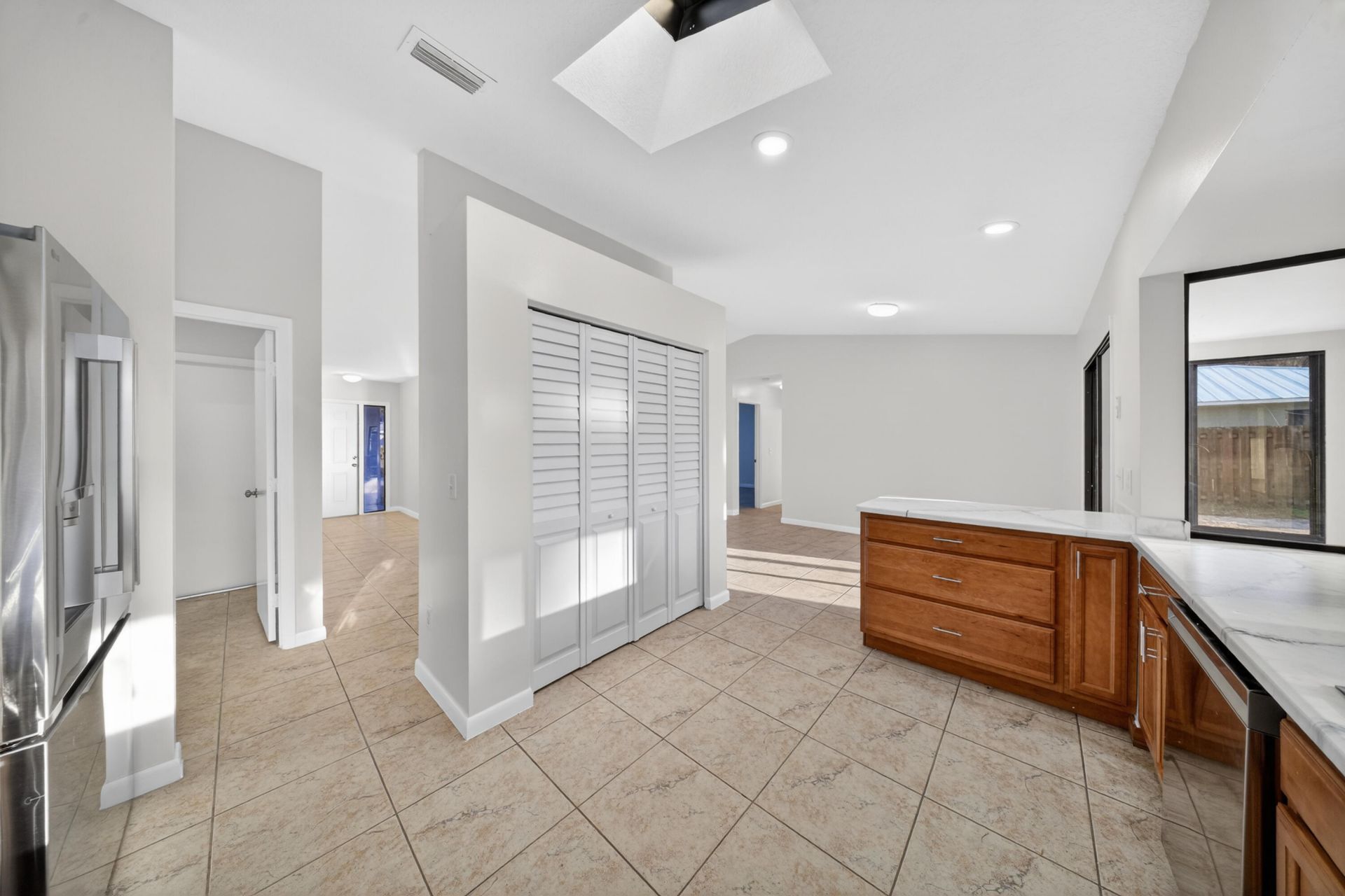 2202 SE Glover Street, Port Saint Lucie, FL 34984 Photo