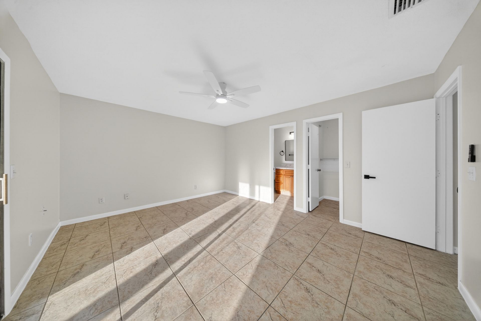 2202 SE Glover Street, Port Saint Lucie, FL 34984 Photo