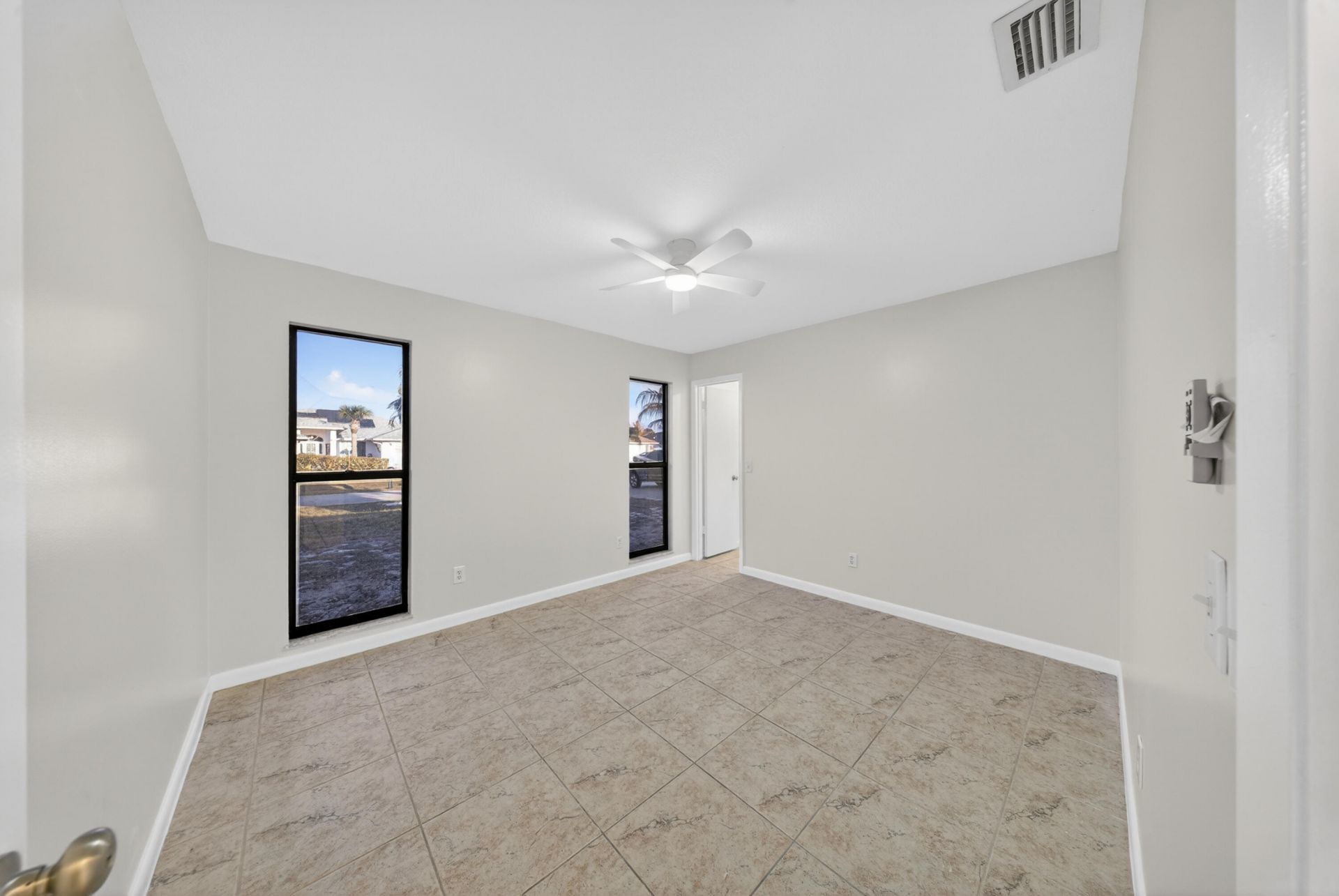 2202 SE Glover Street, Port Saint Lucie, FL 34984 Photo