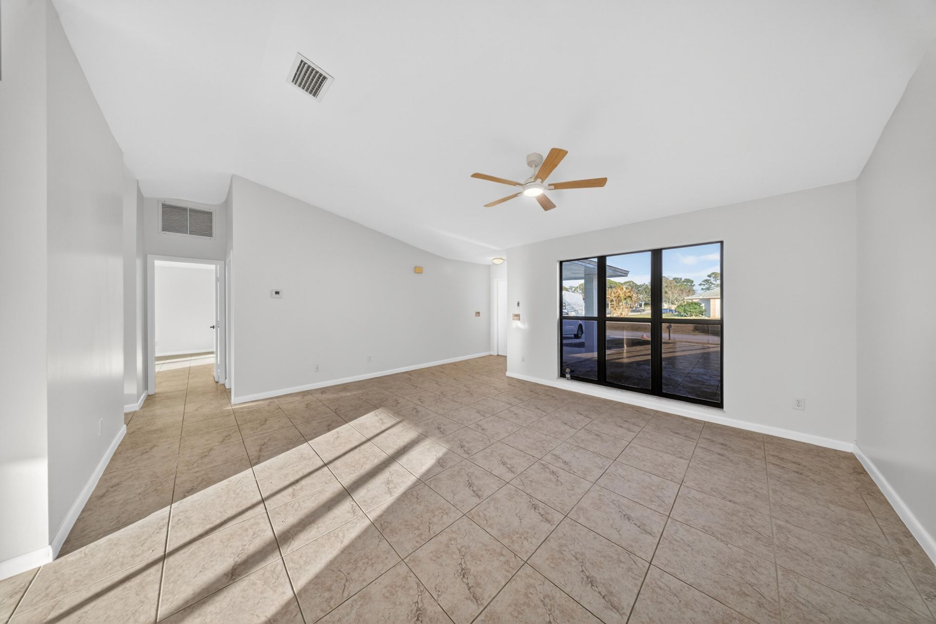 2202 SE Glover Street, Port Saint Lucie, FL 34984 Photo