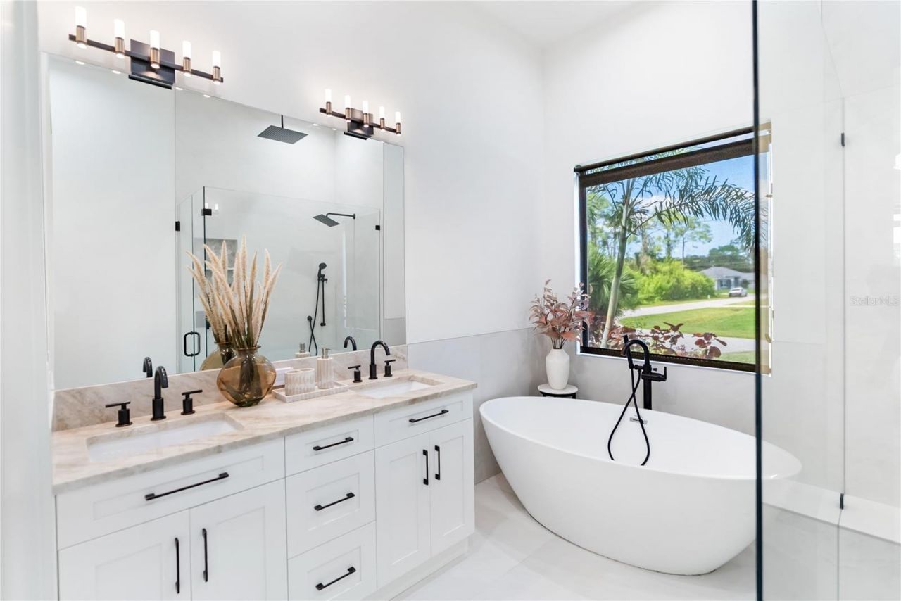 13125 Irwin Drive, Port Charlotte, FL 33953 Photo