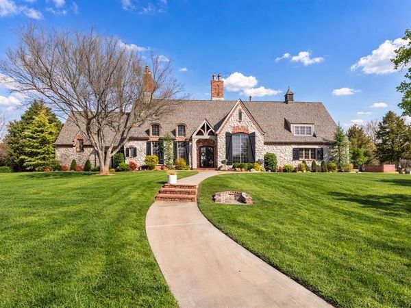 10300 S Czech Hall Road, Mustang, OK 73064