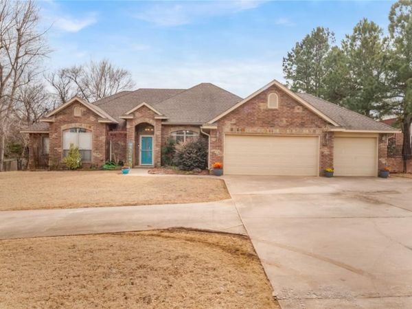 18102 Timber Valley, Choctaw, OK 73020