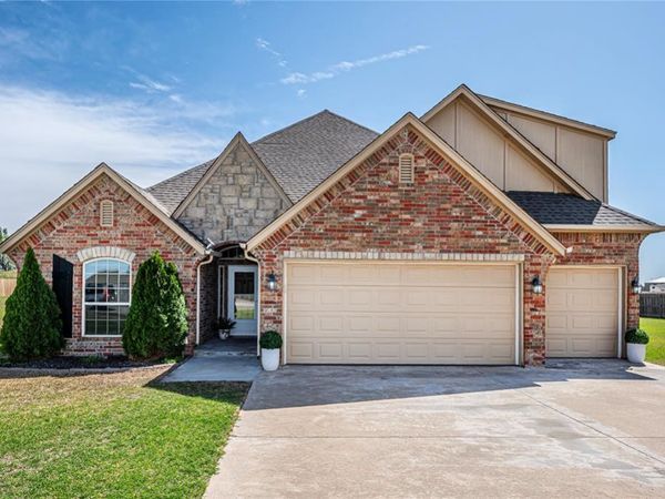 1300 Ella Drive, Tuttle, OK 73089