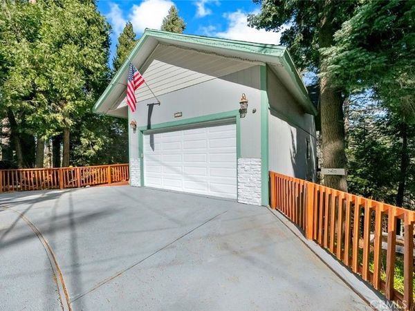 24622 Bernard, Crestline, CA 92325
