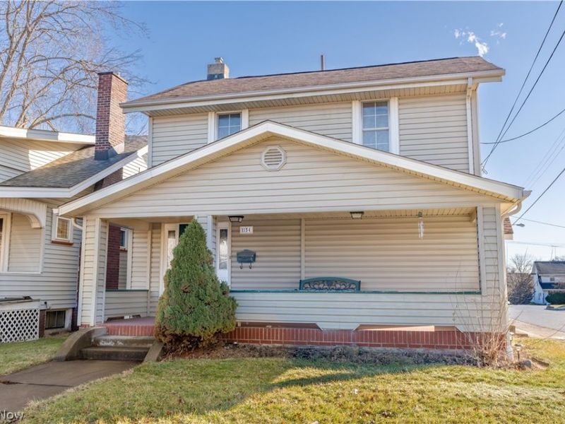 1154 Roslyn Avenue SW, Canton, OH 44710 Photo 1