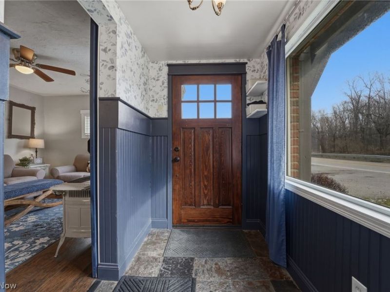 11028 Mayfield Road, Chardon, OH 44024 Photo 4