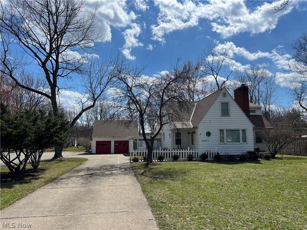 28883 Detroit Road, Westlake, OH 44145