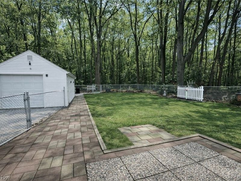 1313 Waverly Road, Eastlake, OH 44095 Photo 2