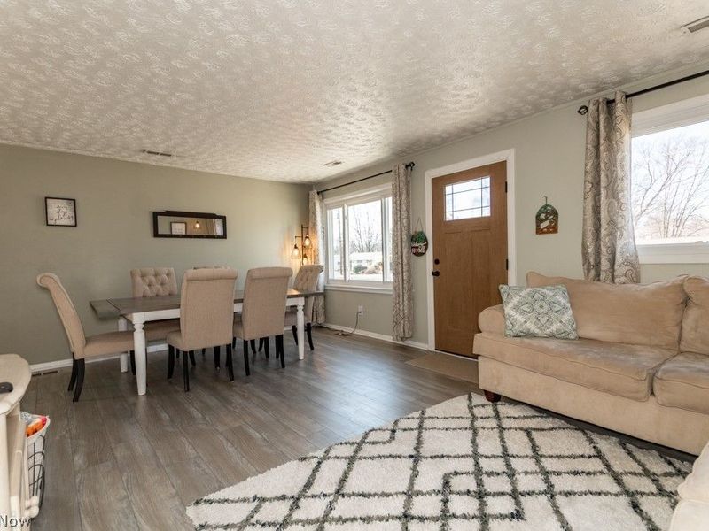 6009 Campbell Road, Mentor on the Lake, OH 44060 Photo 6