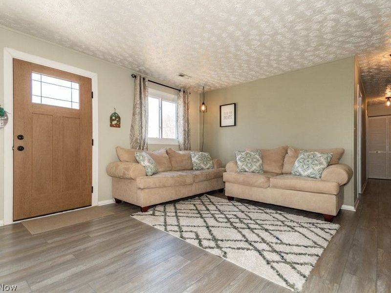 6009 Campbell Road, Mentor on the Lake, OH 44060 Photo 7