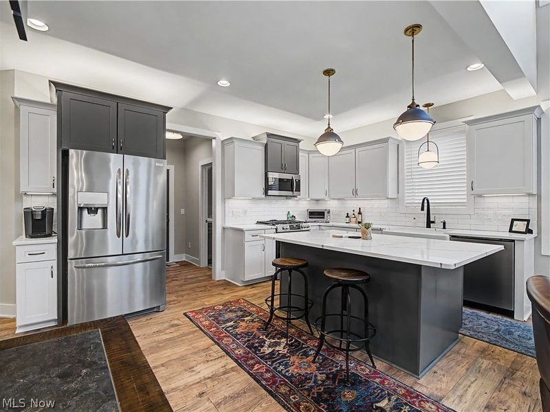 412 Salandra Court, Avon Lake, OH 44012 Photo 5