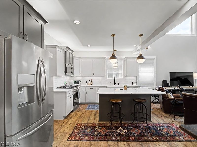 412 Salandra Court, Avon Lake, OH 44012 Photo 6