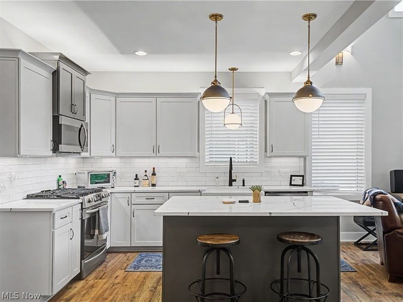 412 Salandra Court, Avon Lake, OH 44012 Photo 7