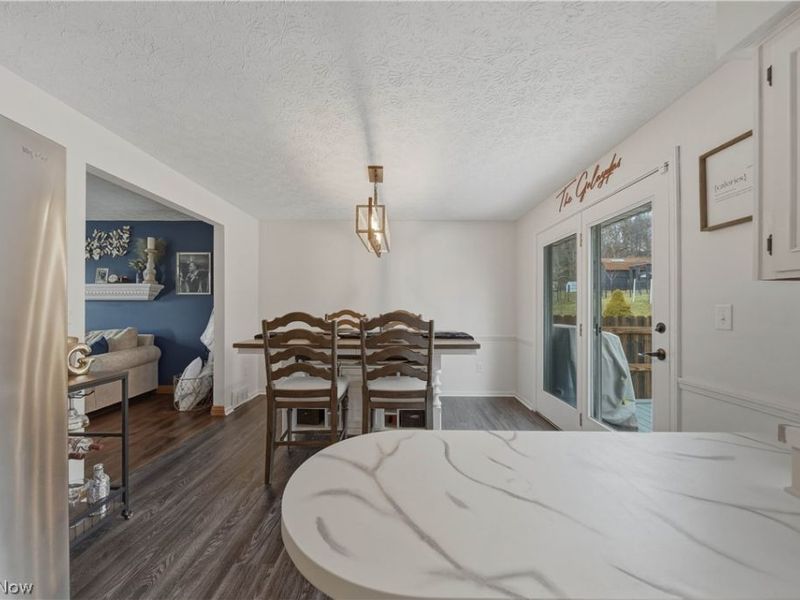 702 Perry Drive NW, Canton, OH 44708 Photo 10