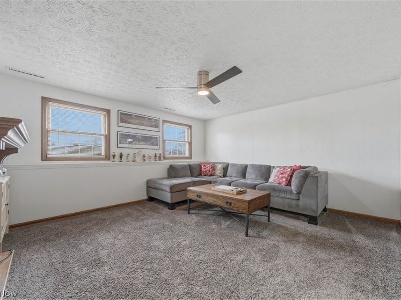 702 Perry Drive NW, Canton, OH 44708 Photo 27