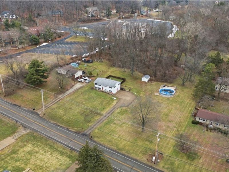 702 Perry Drive NW, Canton, OH 44708 Photo 38