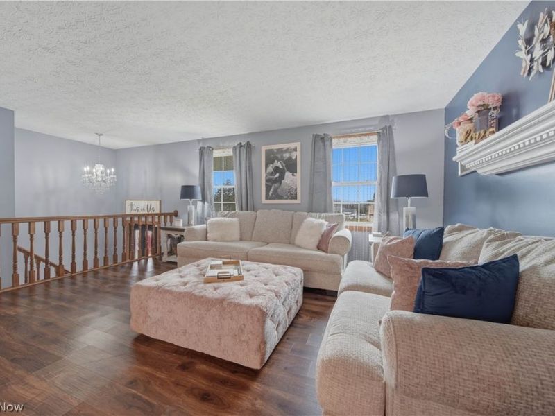 702 Perry Drive NW, Canton, OH 44708 Photo 4