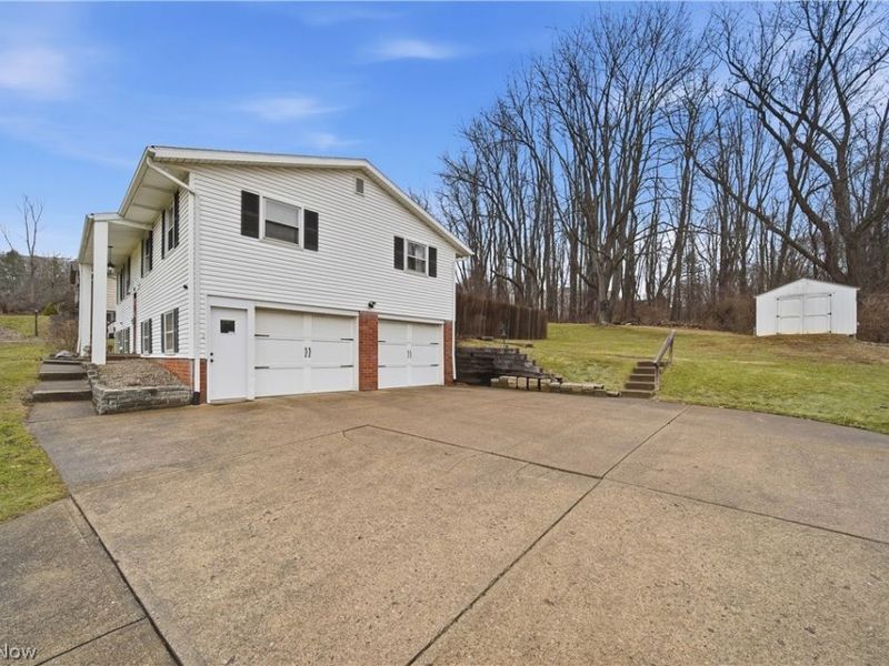 702 Perry Drive NW, Canton, OH 44708 Photo 43