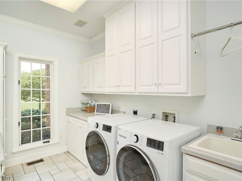 2120 Albertson Parkway, Cuyahoga Falls, OH 44223 Photo 19