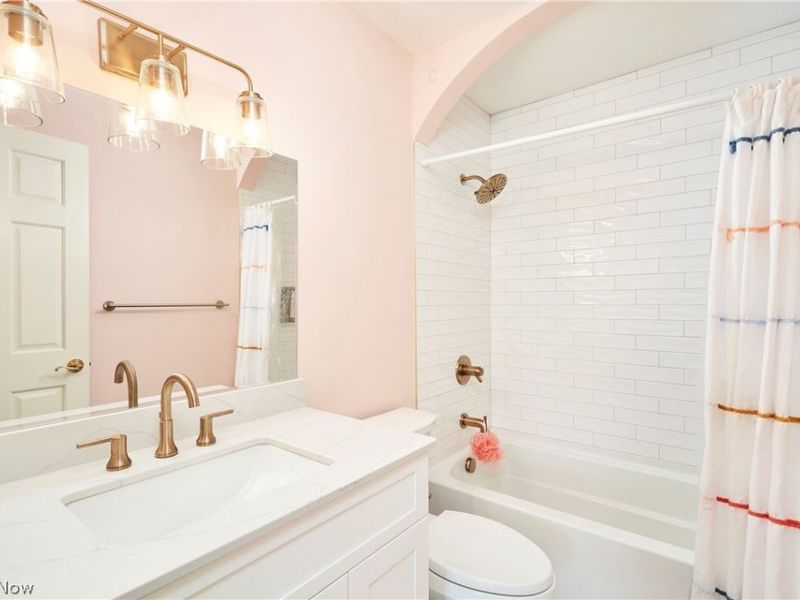 2120 Albertson Parkway, Cuyahoga Falls, OH 44223 Photo 21