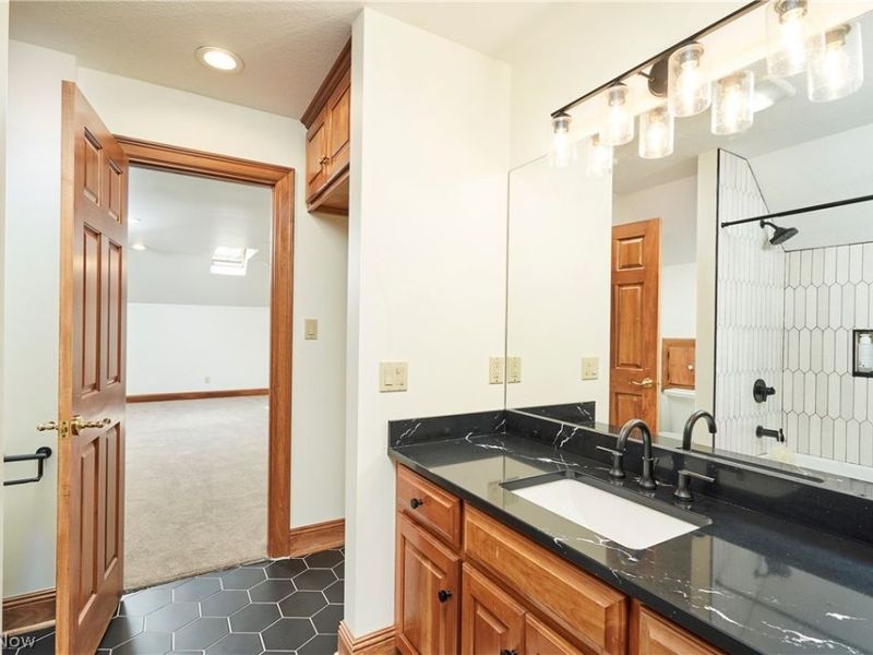 2120 Albertson Parkway, Cuyahoga Falls, OH 44223 Photo 23