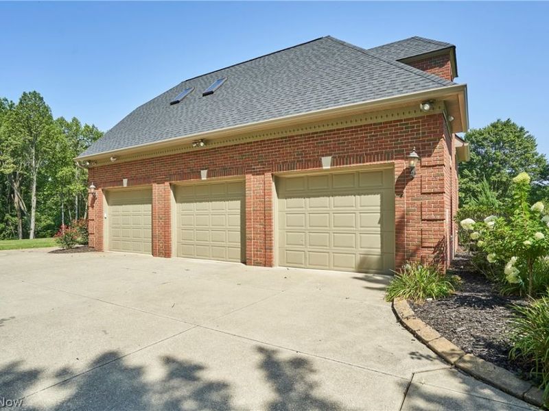 2120 Albertson Parkway, Cuyahoga Falls, OH 44223 Photo 35