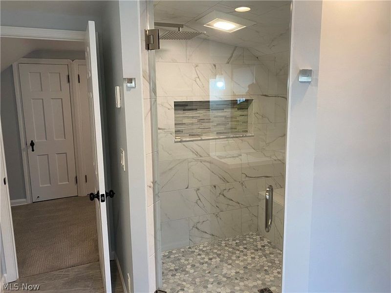 1547 Sunview Road, Lyndhurst, OH 44124 Photo 20