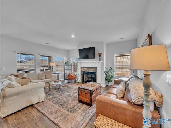 120 Branton Court, New Market, AL 35761