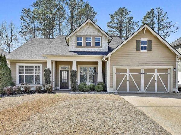 15 Mossy Rock Court, Newnan, GA 30265