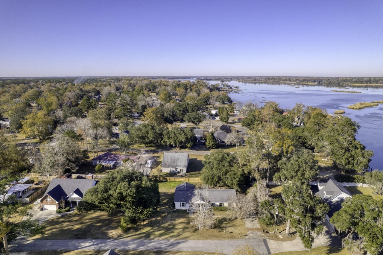 1822 Mallard Circle Photo 51