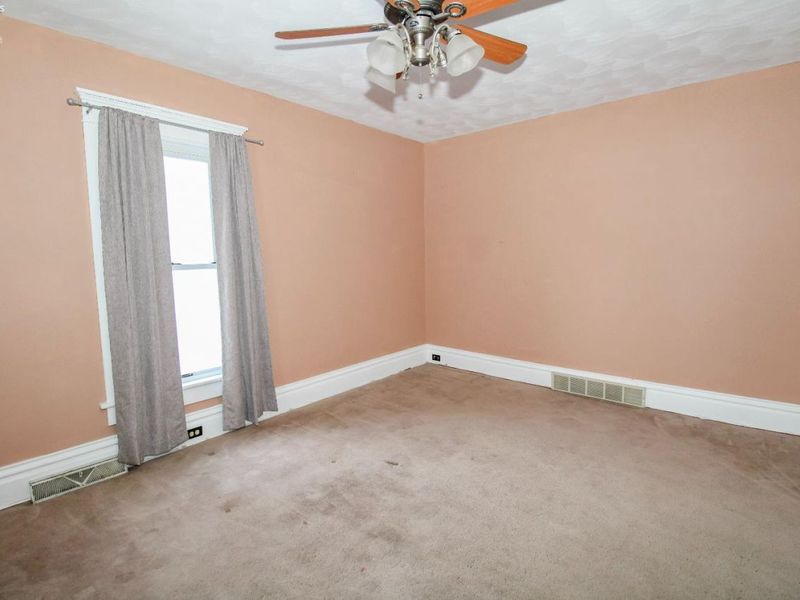 135 Attwood Terrace, Bellevue, OH 44811 Photo 28