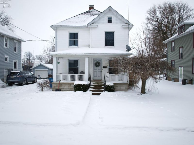 135 Attwood Terrace, Bellevue, OH 44811 Photo 3