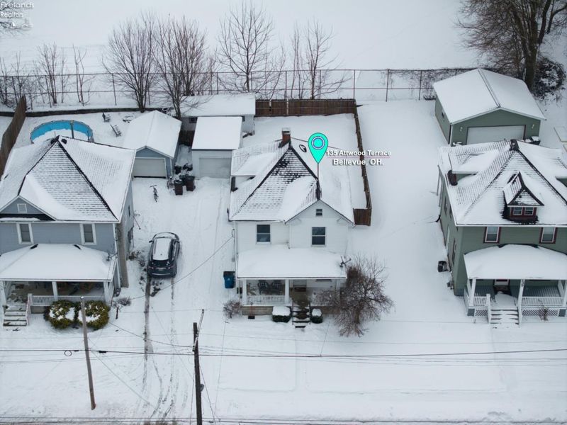 135 Attwood Terrace, Bellevue, OH 44811 Photo 6