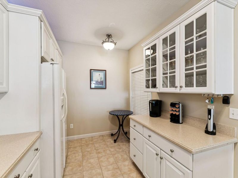 2812 Whispering Shores, Vermilion, OH 44089 Photo 5
