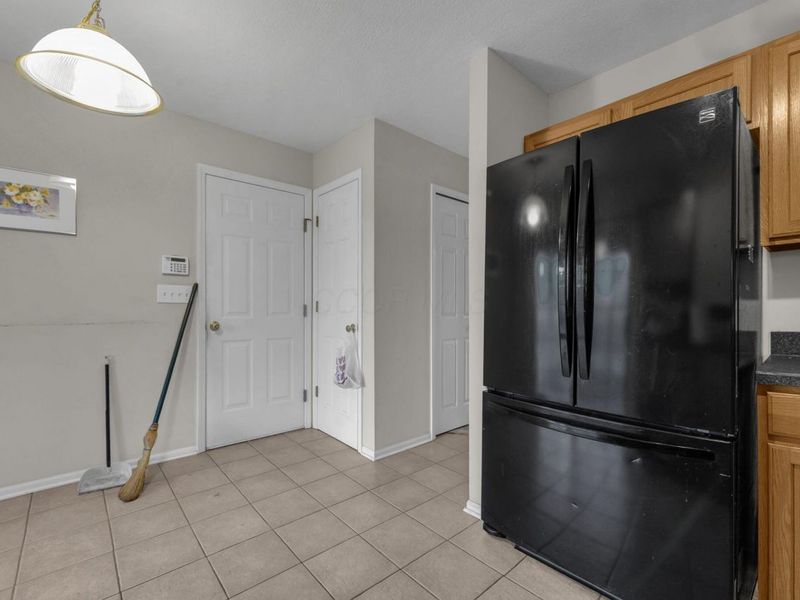 2390 Village At Bexley Drive, Columbus, OH 43209 Photo 16