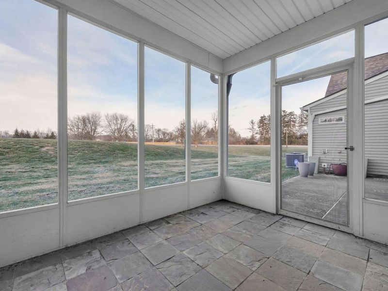 2390 Village At Bexley Drive, Columbus, OH 43209 Photo 20