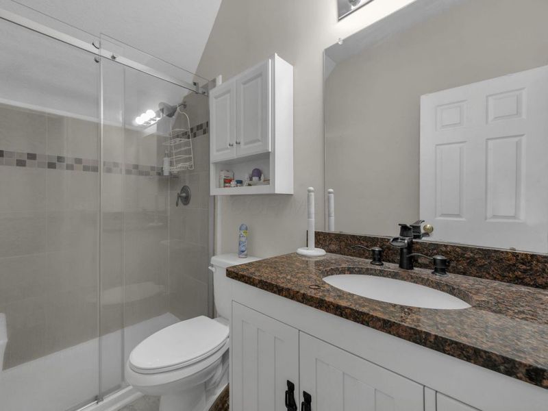 2390 Village At Bexley Drive, Columbus, OH 43209 Photo 26