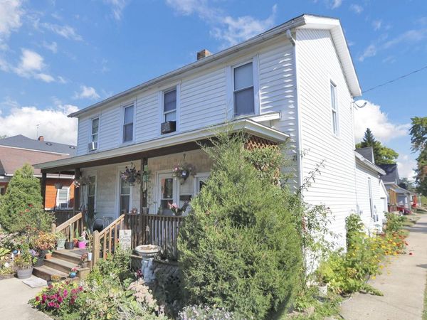 18 W Center Street , London, OH 43140