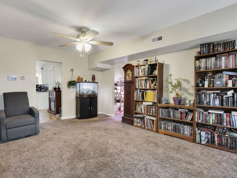 18 W Center Street , London, OH 43140 Photo 12