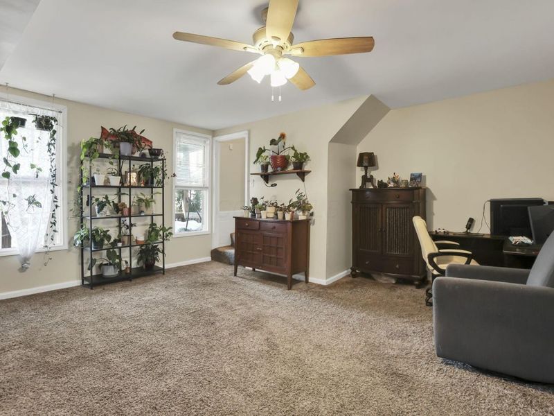 18 W Center Street , London, OH 43140 Photo 14