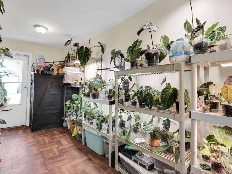 18 W Center Street , London, OH 43140 Photo 20