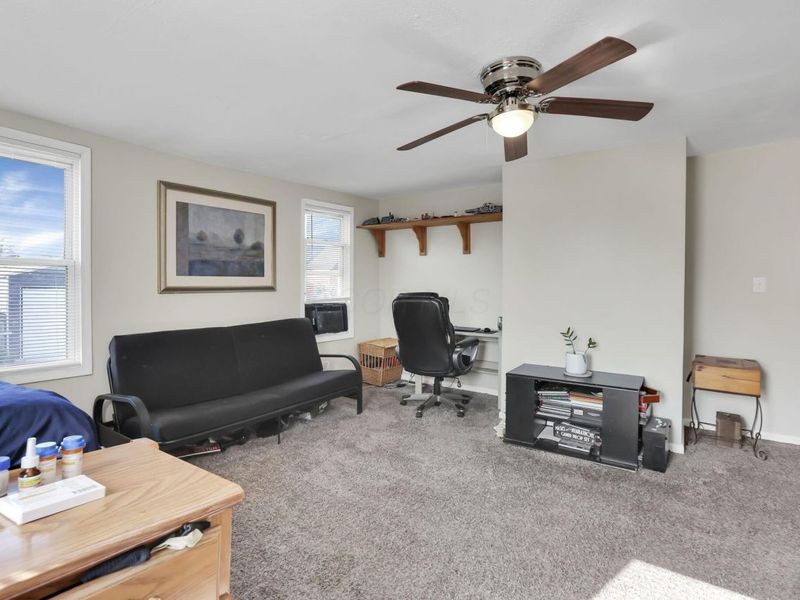 18 W Center Street , London, OH 43140 Photo 36