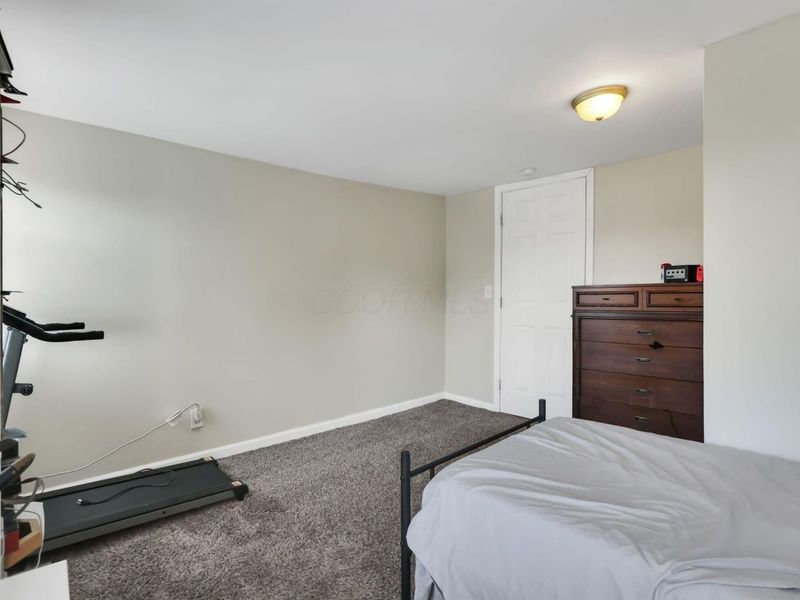 18 W Center Street , London, OH 43140 Photo 40