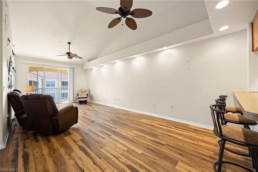 1105 Van Loon Commons Cir, Unit 304, Cape Coral, FL 33909 Photo