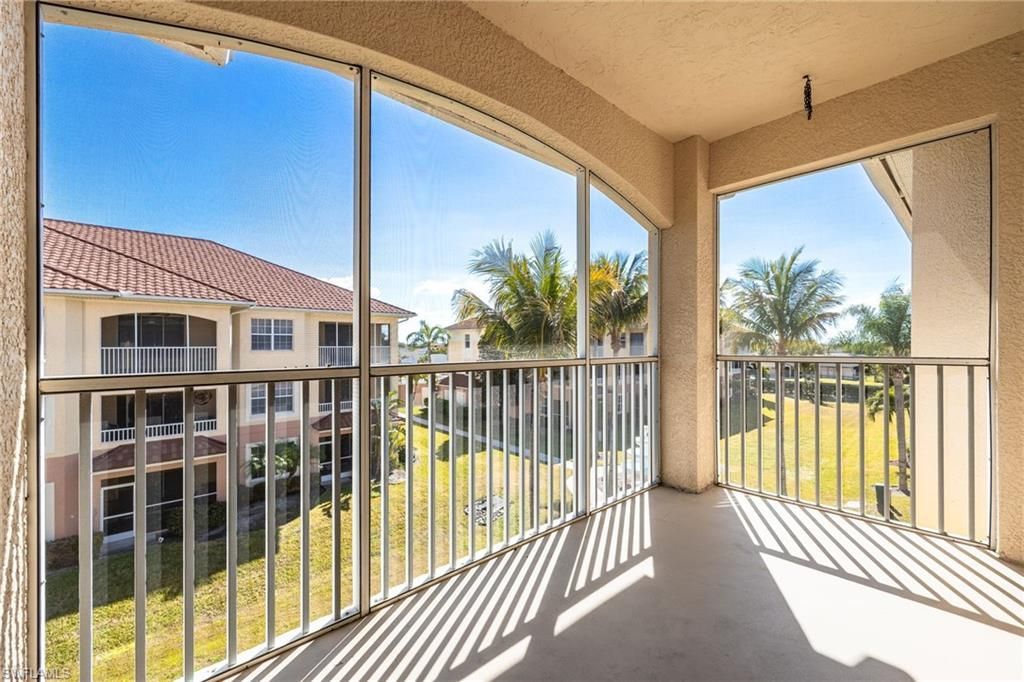 1105 Van Loon Commons Cir, Unit 304, Cape Coral, FL 33909 Photo